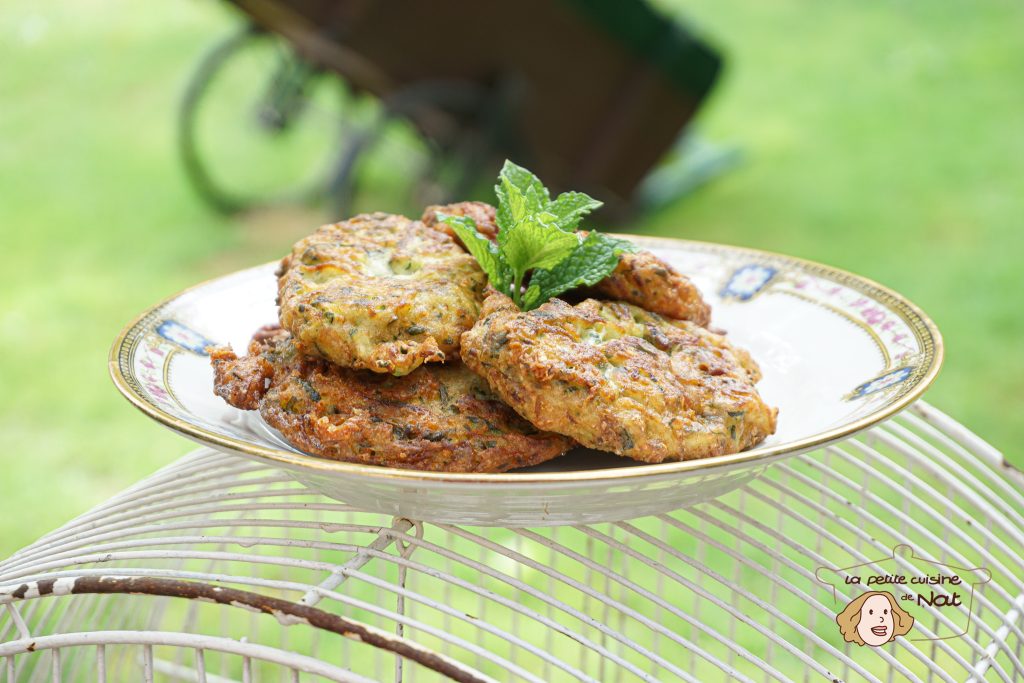 Galettes de courgettes à la menthe et au parmesan