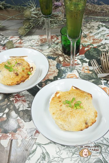 Coquilles de poisson et noix de Saint-Jacques